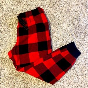 Old Navy Family matching Christmas pajamas